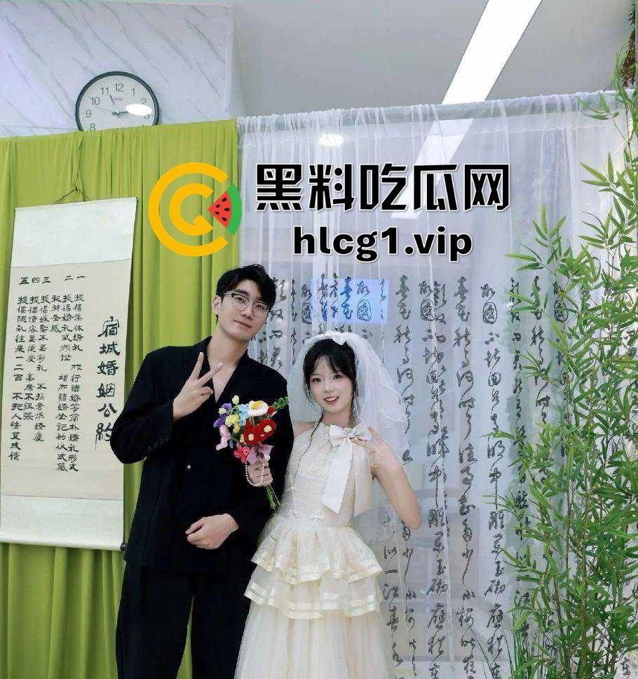 南京新娘出轨门震撼曝光！结婚前夜穿婚纱和前任深入交流，绿了新郎一片草原！  第5张