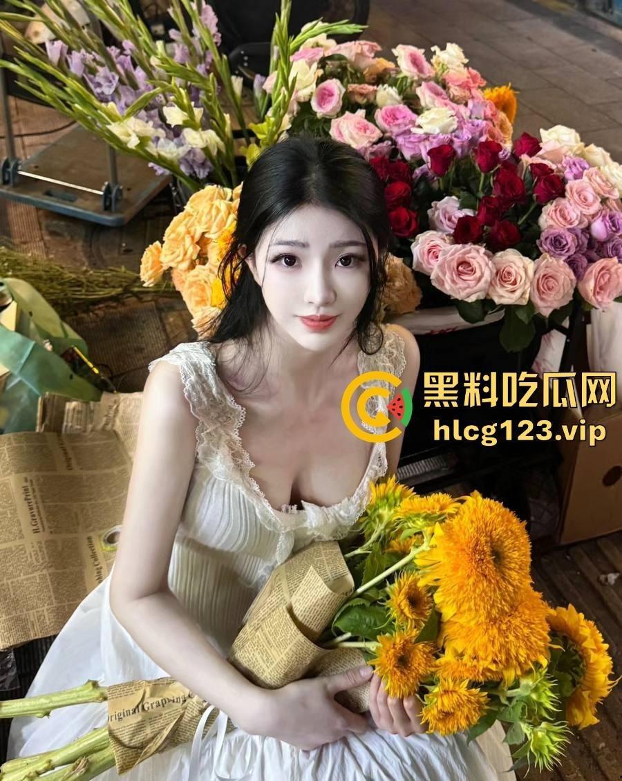 抖音女主播【程子欣】不雅视频泄露！清纯小脸干起事儿来真他妈浪，全网疯传的高清片段看得人硬了！  第5张