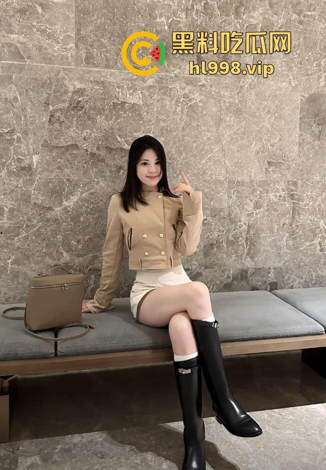 河南抖音小网红『王格格』遇上假富二代，幻想成阔太结果被骗光身子，做爱视频流出真是人财两空！  第9张