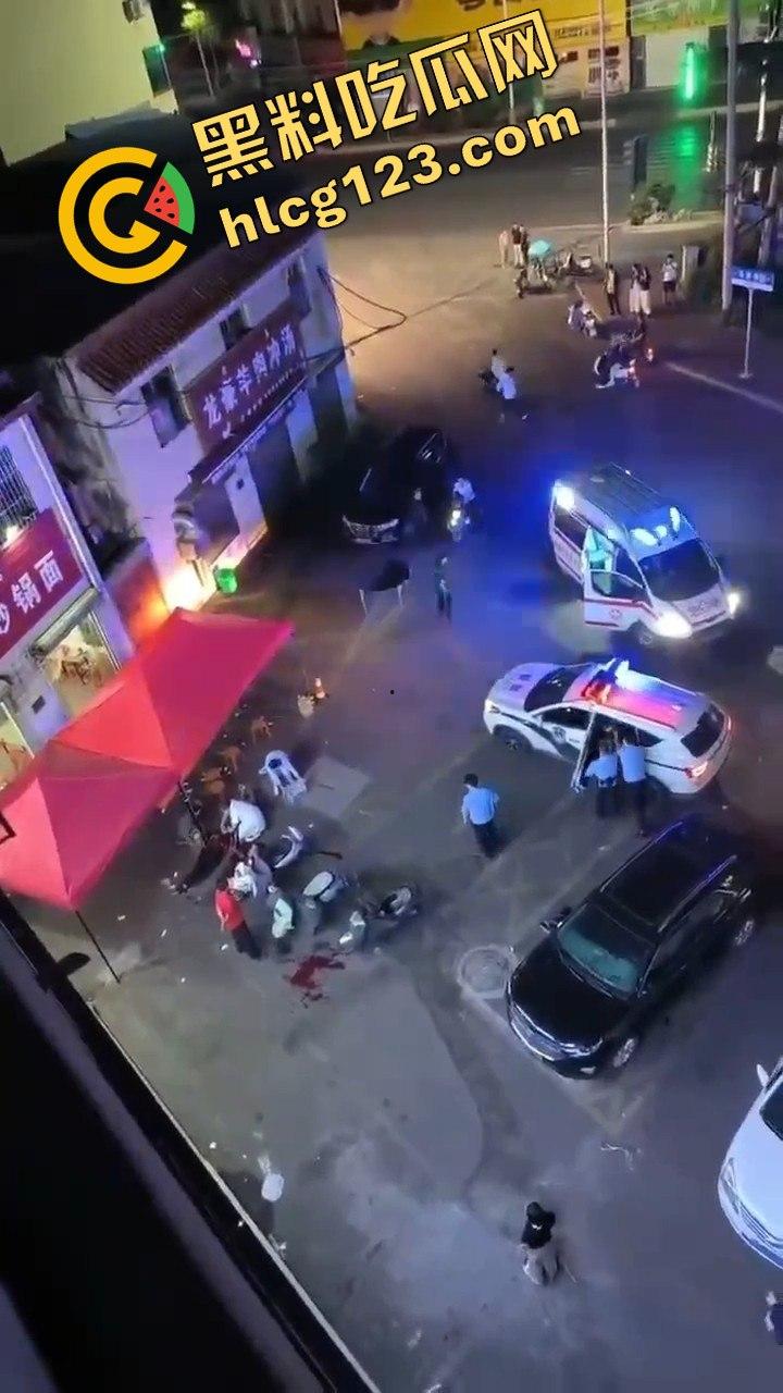 平顶山惊现街头悲剧！宝丰县老汽车站门前情杀，疑似因妻子出轨！  第1张