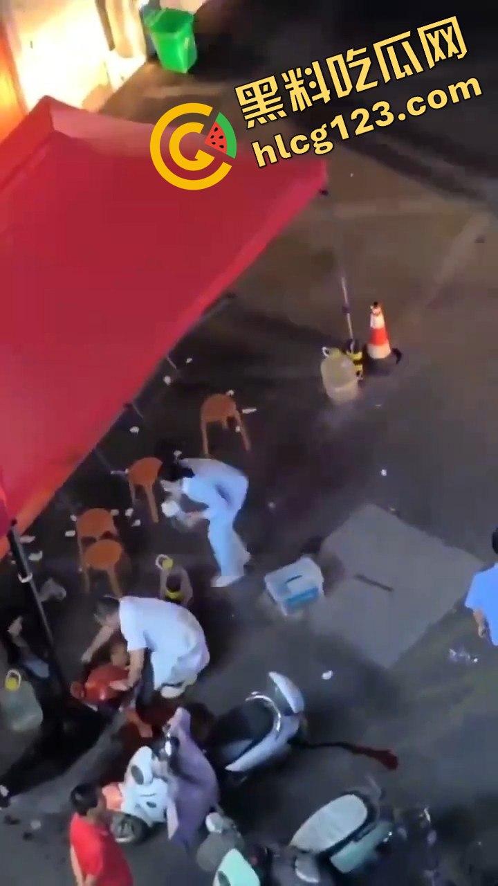 平顶山惊现街头悲剧！宝丰县老汽车站门前情杀，疑似因妻子出轨！  第2张