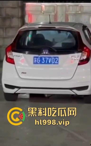 瓜友爆料现场抓包车震！用力猛干，绝对不是夫妻，吓得我站起来猛蹬！  第6张