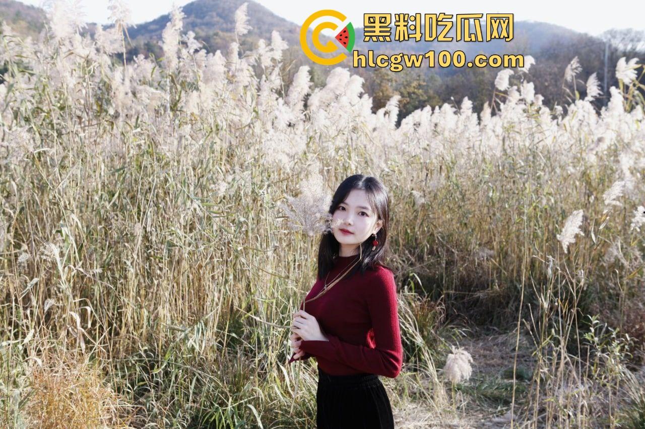 洛阳同事的少妇老婆【翟婉】活好到爆，螺旋纹的骚穴插一下就射，口活精湛还舔干净，回家还带着别人的精液！  第2张