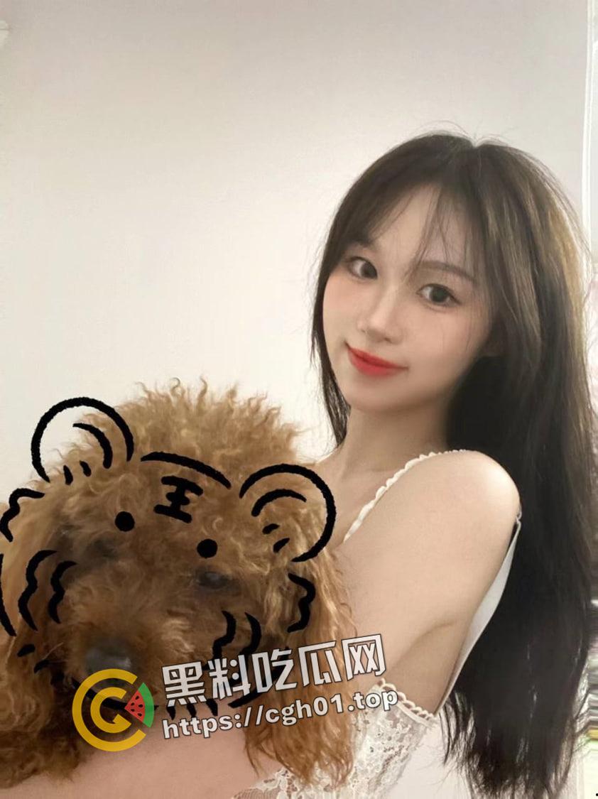 安徽农业大学小母狗 清纯小美女分手后被渣男流出私密视频 长腿玉足 真是暴敛天物  第1张