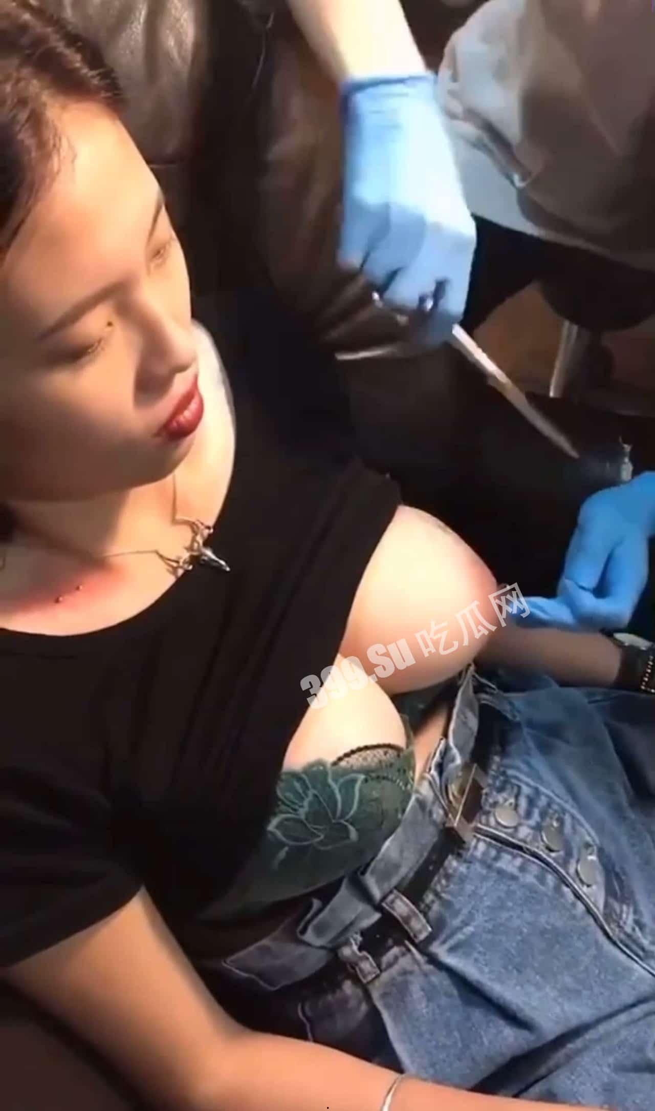 极品奶子美女直播穿乳环  第1张