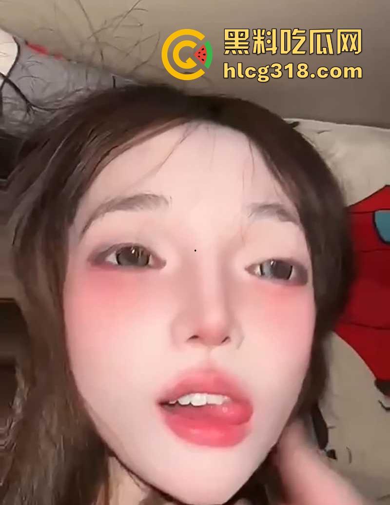 约炮杭州萌甜嫩妹，露脸娇羞舔屌口爆吞精，窒息调教掐住喉咙猛操，淫荡画面席卷全场。  第5张