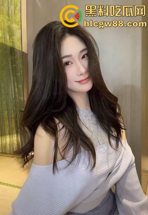 抖音极品高颜值网红【百利甜甜】黑丝学生装 露脸自慰 高级粉丝群福利大放送 先射为敬！  第14张