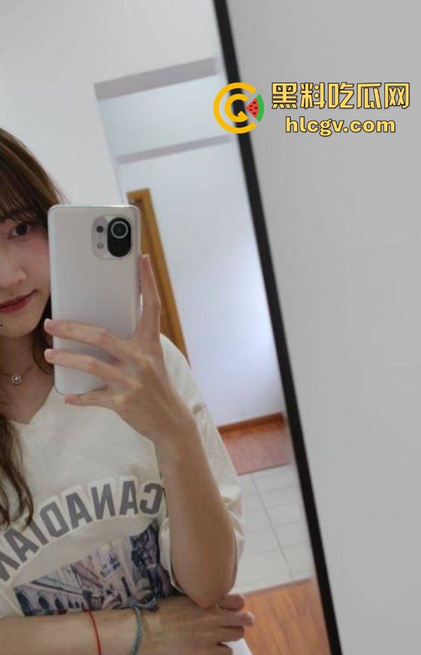 海归杭州情侣全套流出！【宋如依】表面清纯实则骚，连拍照都少不了被爆插的肥臀！  第9张