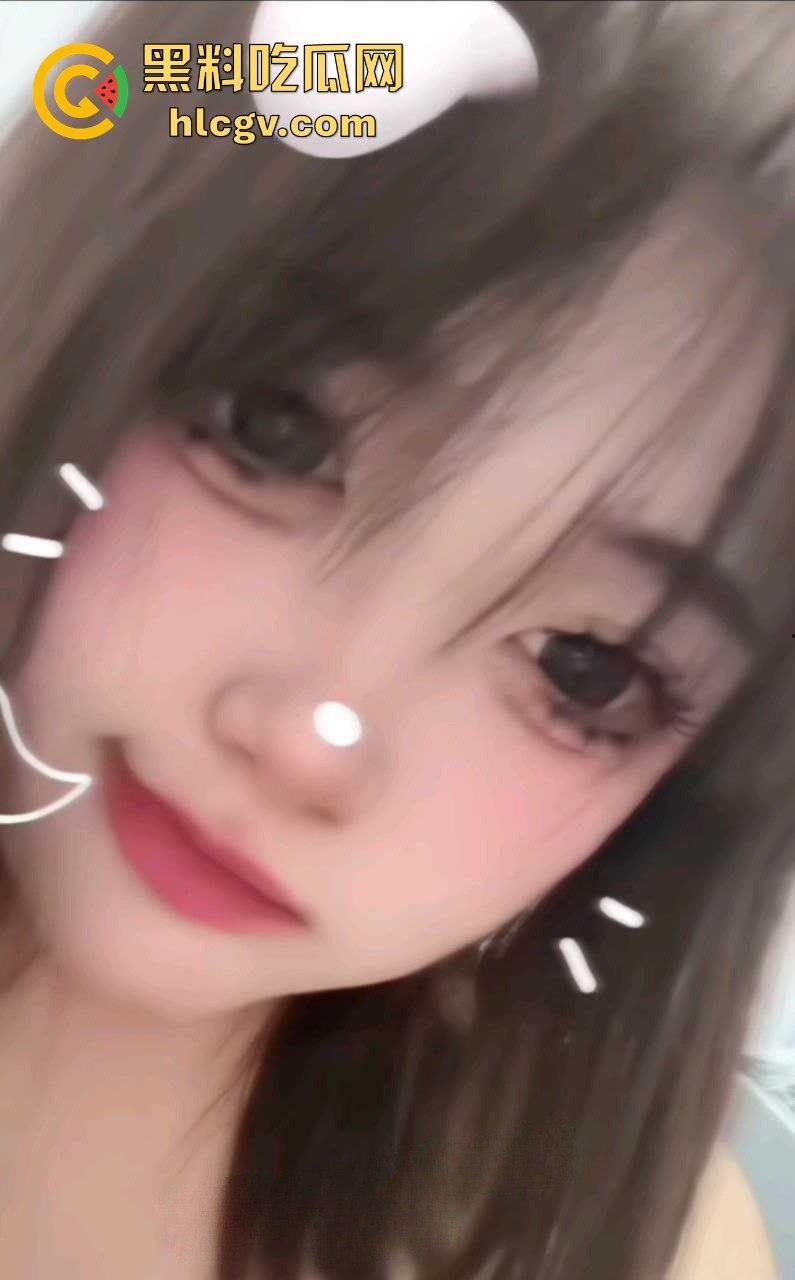 抖音巨乳骚主播『小悔不悔』销号跑路！网络卖骚求操，巨乳荡妇消失前最后的疯狂！  第2张