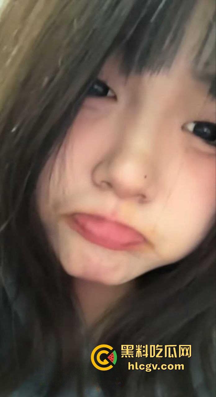 抖音巨乳骚主播『小悔不悔』销号跑路！网络卖骚求操，巨乳荡妇消失前最后的疯狂！  第3张