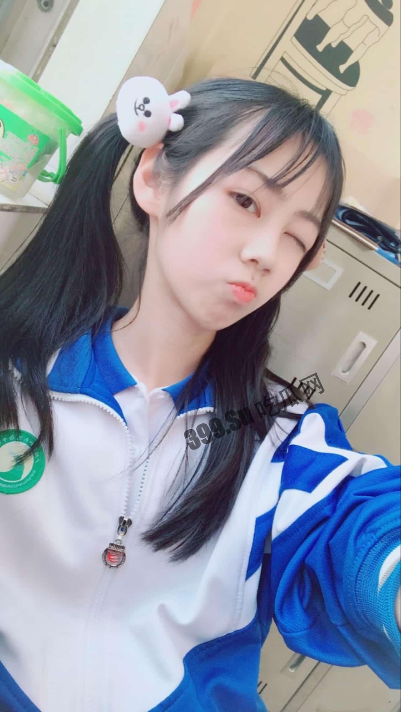 #福利姬 #江可爱  谁能拒绝用双马尾开车呢 第5张