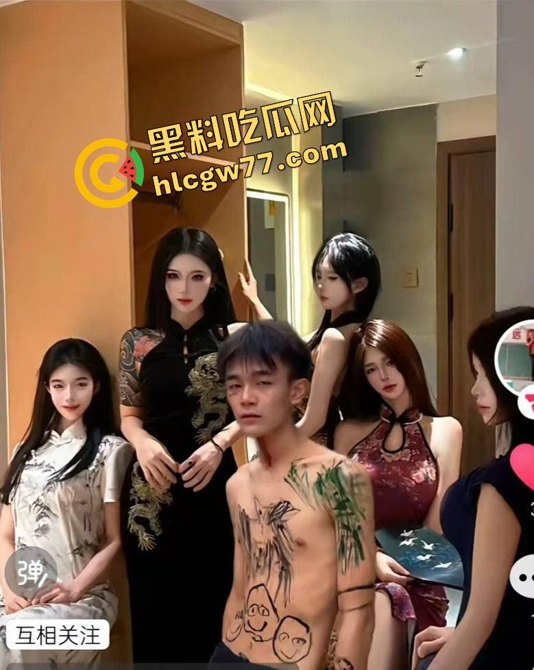 抖音精神小伙『周子磊』人设爆炸，舔粉网红转身自拍猛干6连发，评论区全是要资源的哥们！  第7张