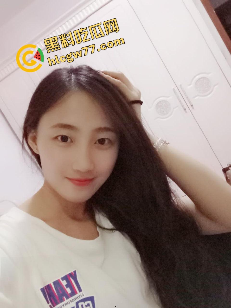 郑州南区瑜伽馆女神『章萍萍』嘴上喊金主爹，床上扭得像电风扇，清纯个屁，全网都在传她！  第2张