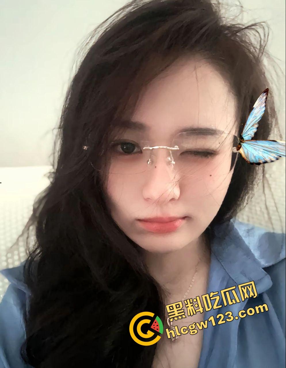 抖音主播『小苏苏』戴口球套狗链穿黑丝直播热舞，被举报下播，家人们刚硬，结果被狗逼毁了！  第7张