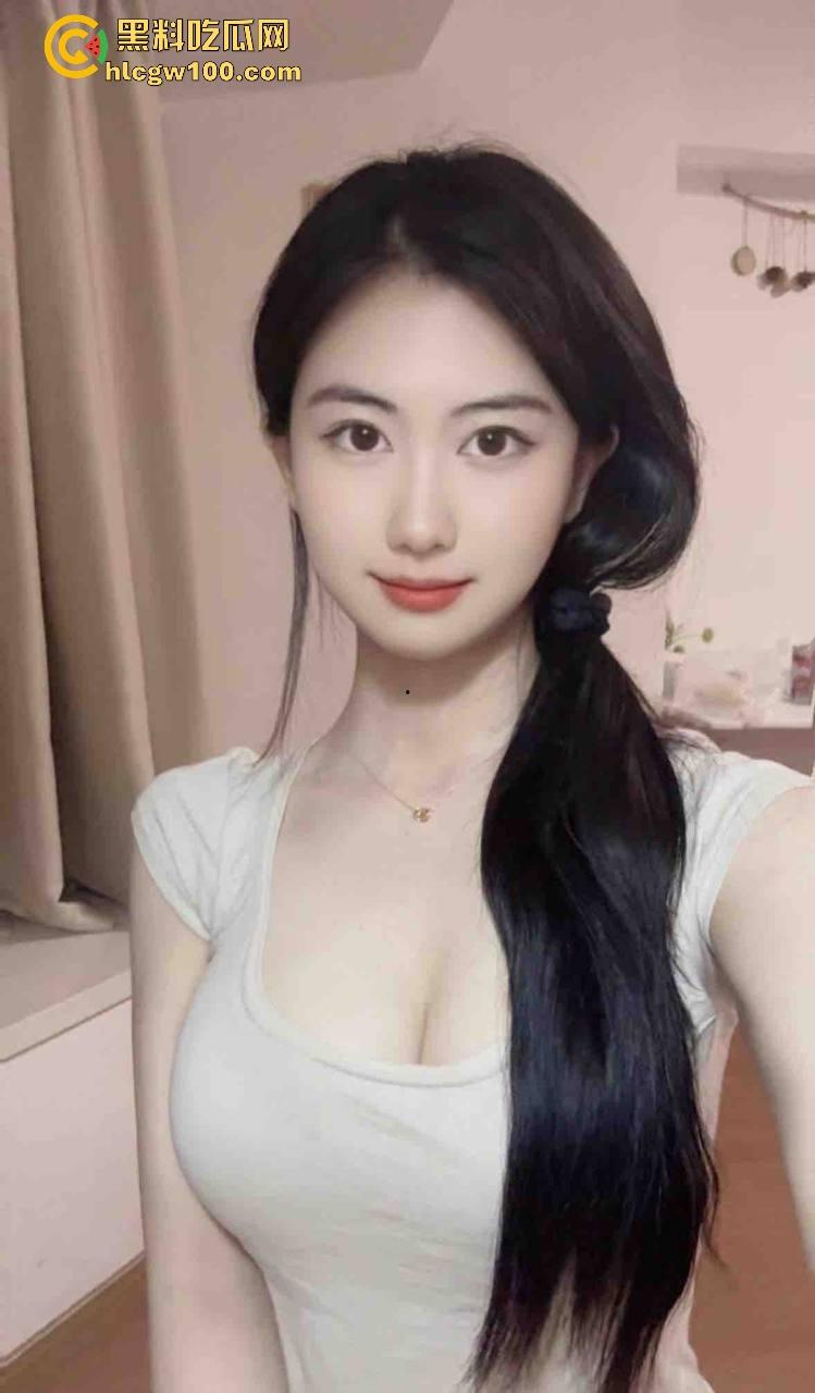 西安极品人妻【吴若曦】绿帽癖老公求单男3P，翘臀人妻百人斩目标，老婆被日老公撸到爽，骚到丧心病狂！  第4张