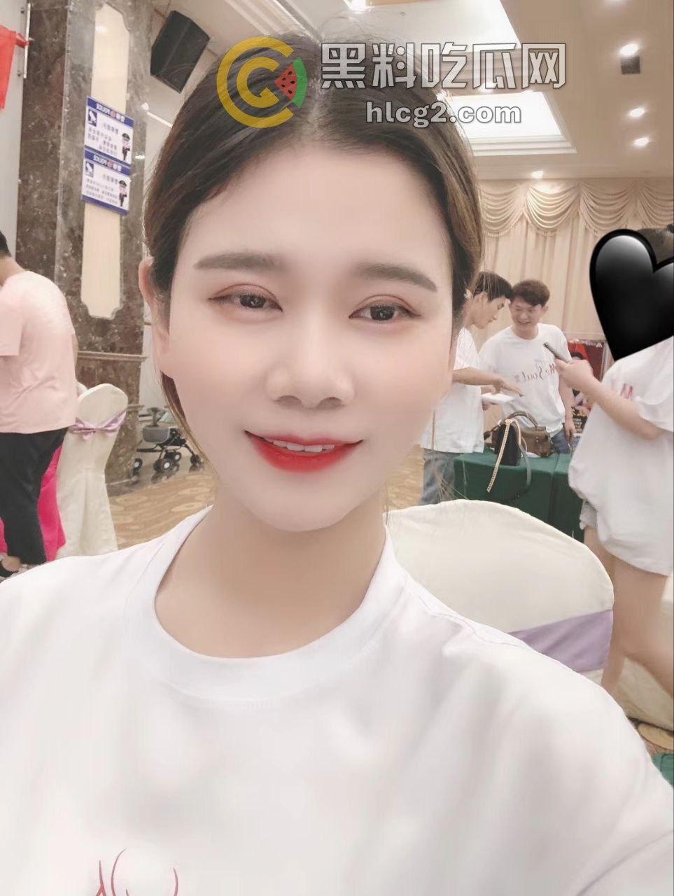 瓜友投稿：西安巨乳女友馒头穴，小马达臀部爆操视频流出，真的骚到极点！  第4张