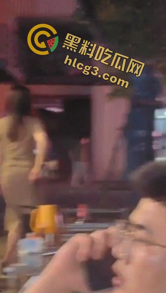 广州牵源文化公司领导跟下属女朋友勾搭在一起，表面是领导背后确跟下属的女朋友有一腿 ，领导不讲武德啊！  第8张