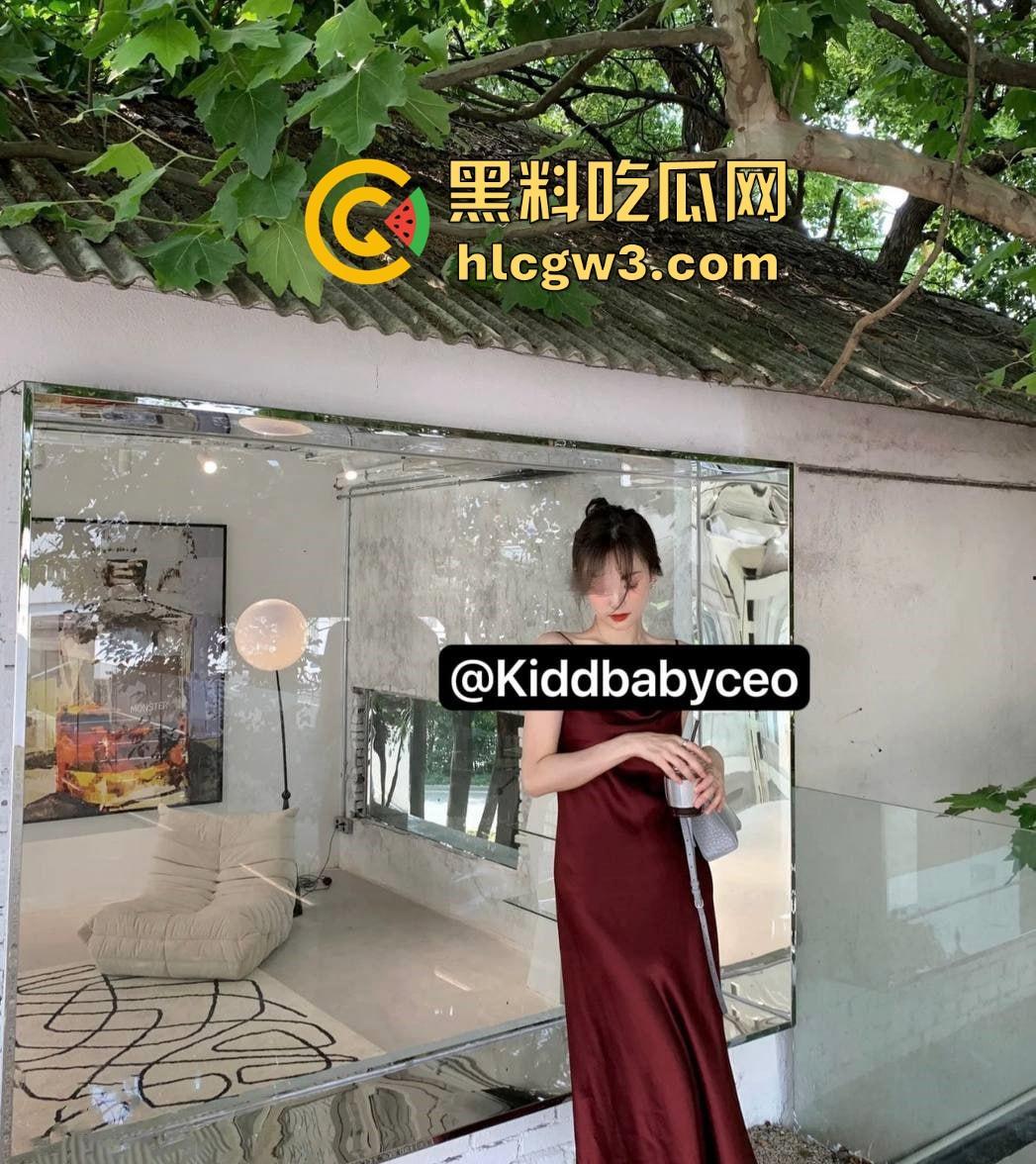 小红书约啪大神『LoKj527』疯狂采花记！大学生白领无一幸免，全程高能花式肏玩，简直是床技天花板！  第13张