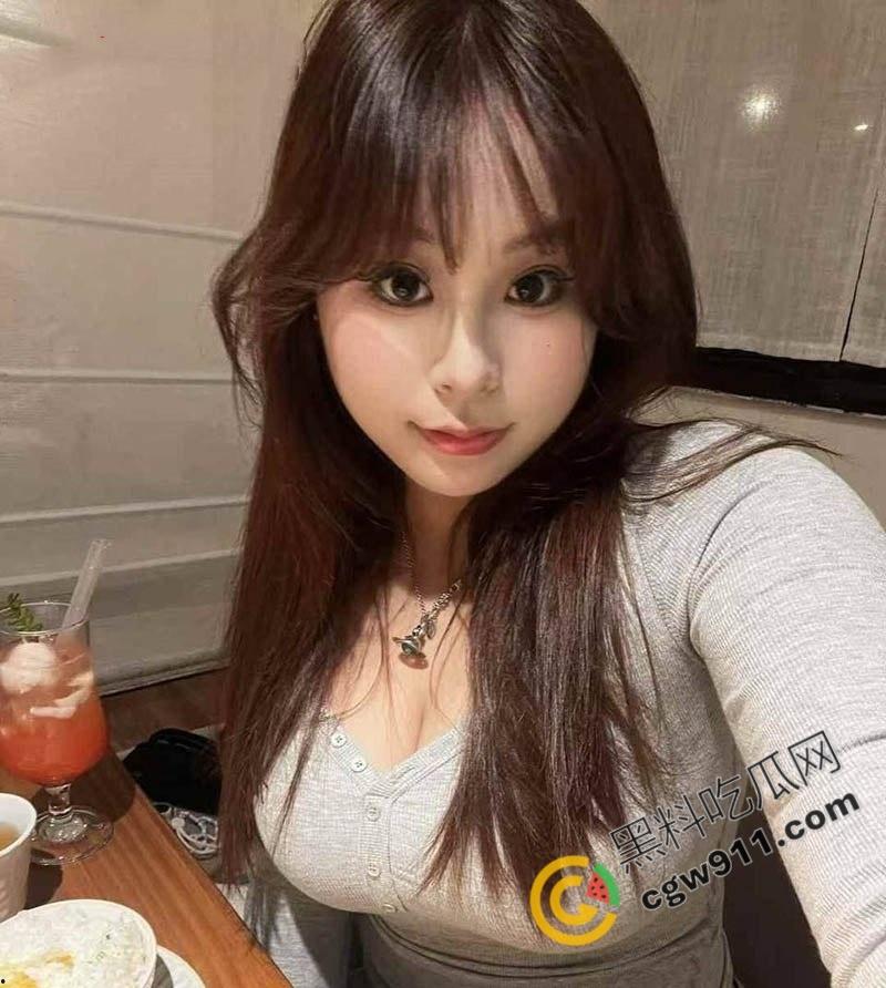 山东理工大学巨乳学妹【凯佳雯】被包养视频泄密！深喉口交，极品豪乳，淫荡吃鸡，魅惑之极  第1张