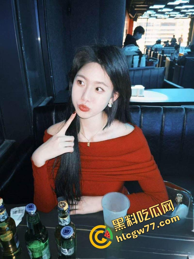 舔狗舔到绿帽飞起，纯爱战士供女友考研打3份工，她却怀上炮友孩子，纯爱战士怒爆女狗实锤！  第5张