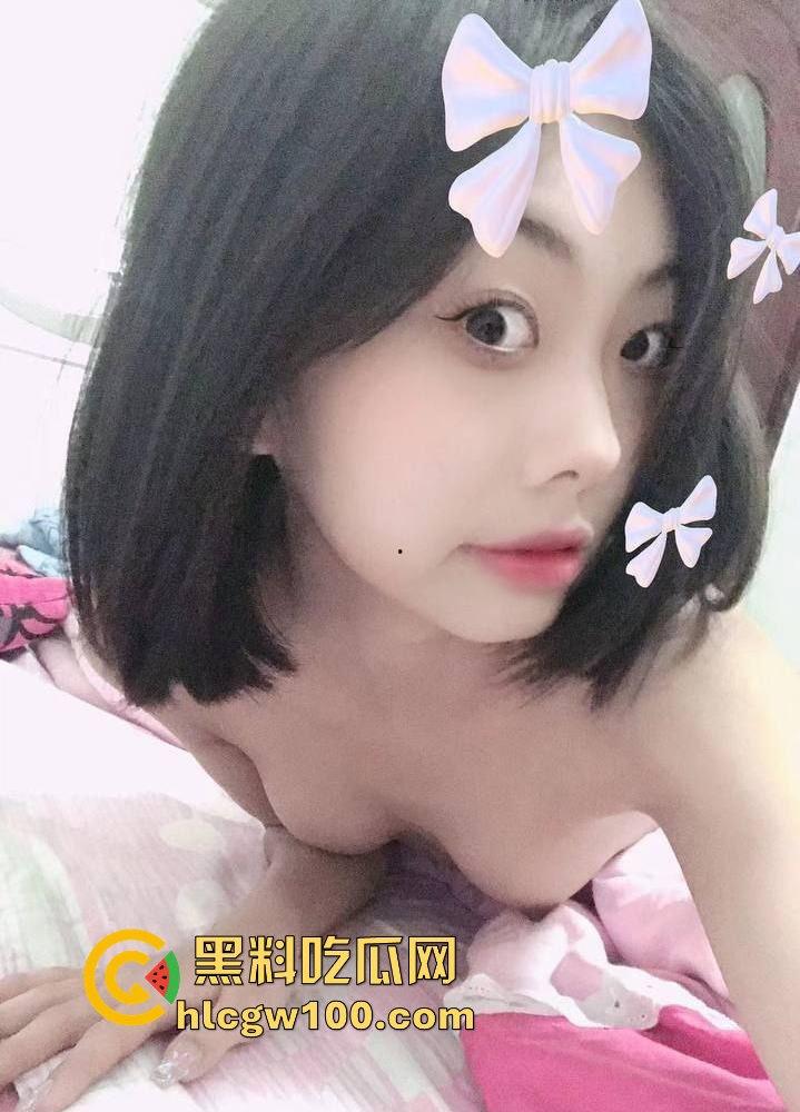 河北艺术学院大一学妹【黄乐颖】不雅视频被爆出，反差骚母狗自慰勾引金主吐金币。  第1张