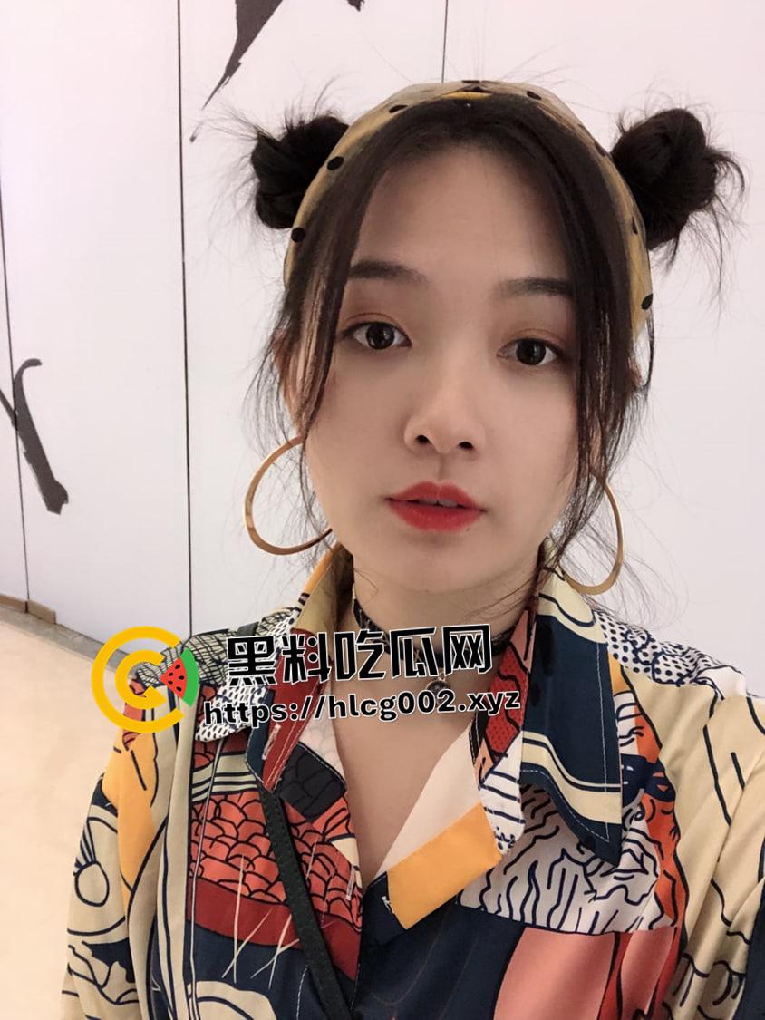 南昌反差服装店老板娘！极具韵味的风骚少妇被小伙子狂暴中出 最猛的年纪遇上最猛的你啊  第3张