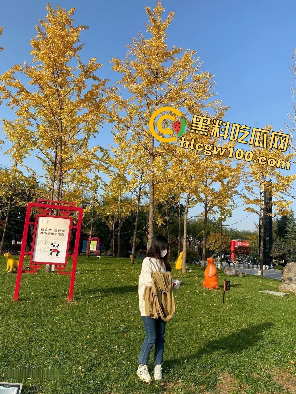 福建师范大学05反差母狗【李艳茹】，深爱制服喜欢被虐，阳具自慰淫水直留  第3张