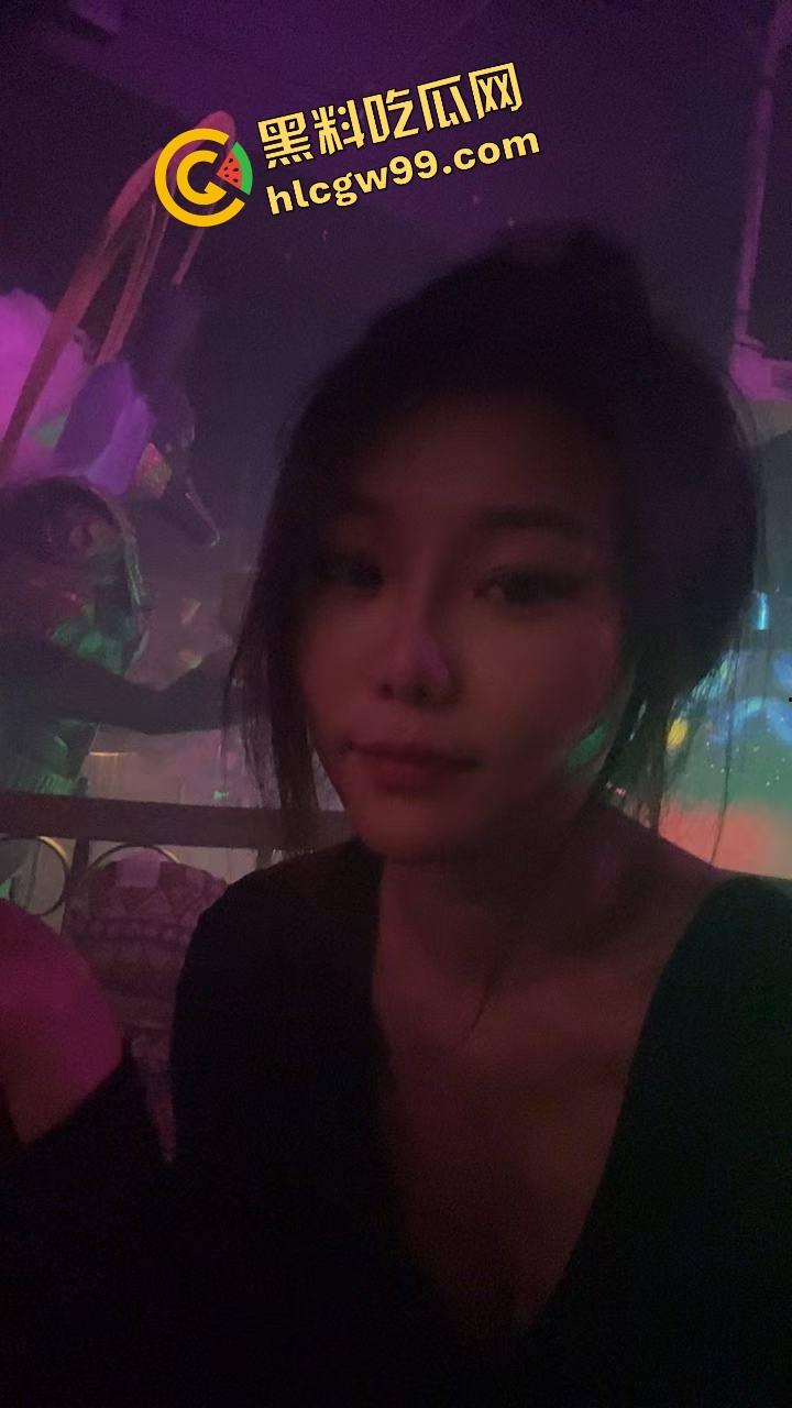 福州黄金甲夜总会卖淫女【郑燕】KTV工作完回乡报恩，约炮乡村大哥多体位爆干骚逼！  第6张