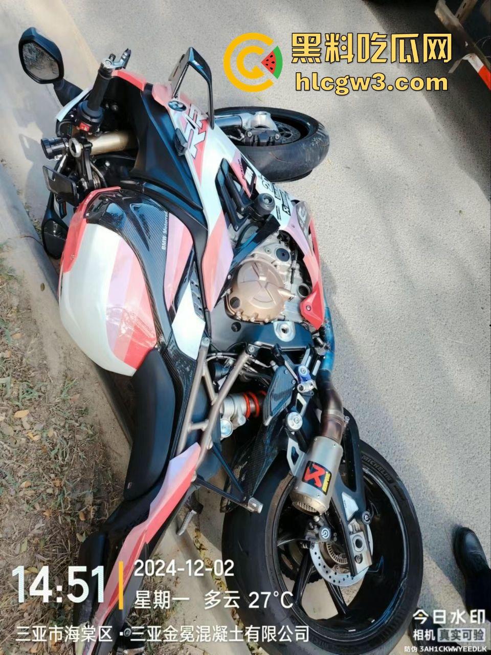 19岁网红女骑手【万小橘】三亚车祸离世，朋友说距离她的20岁生日只差几天！  第2张