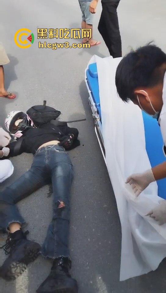 19岁网红女骑手【万小橘】三亚车祸离世，朋友说距离她的20岁生日只差几天！  第6张