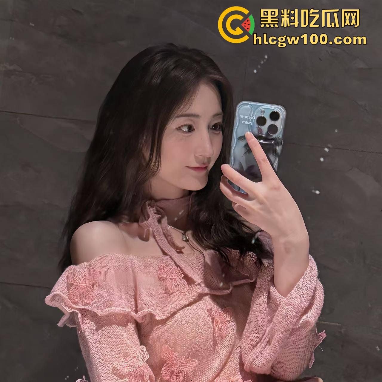 成都骚妹口水流成瀑布，嘴巴湿润得像打了润滑剂，光是想象肉棒进去的画面，肉棒进去怕是1秒缴械直接被秒杀！  第5张