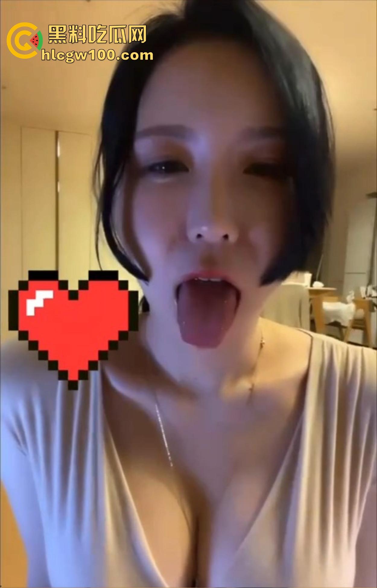 成都骚妹口水流成瀑布，嘴巴湿润得像打了润滑剂，光是想象肉棒进去的画面，肉棒进去怕是1秒缴械直接被秒杀！  第10张