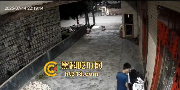 不是哥们电瓶车你也不放过吗？是哪位瓜友速速站出来，趁小姐姐不在射她车座是吧！射完头也不回！  第3张