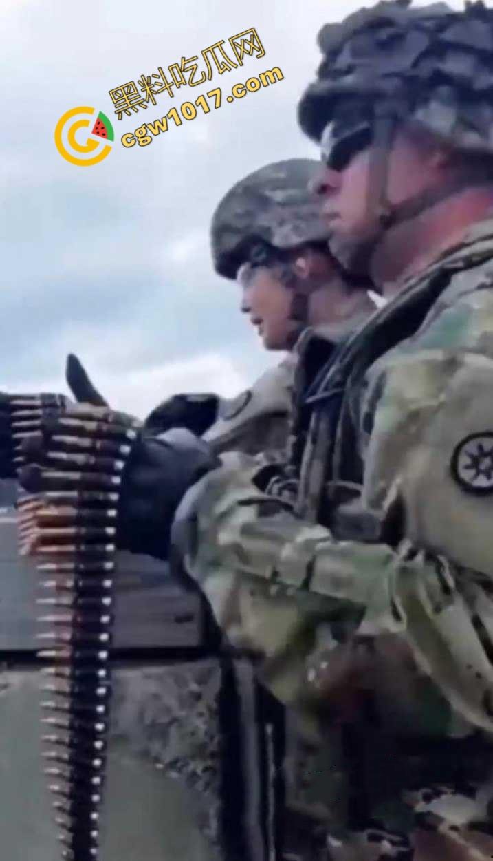 台湾军十军团586旅女兵自慰视频曝光，秘密武器秒杀，“激情战地”瞬间暴露，网友直呼“火辣辣!”！  第8张