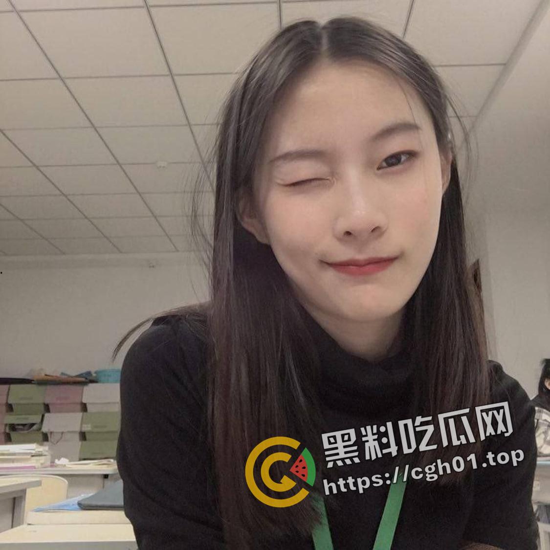 乌镇新媒体中心高冷白莲花女上司的M癖 黑丝连体小手铐 只属于你一个人的骚母狗  第1张