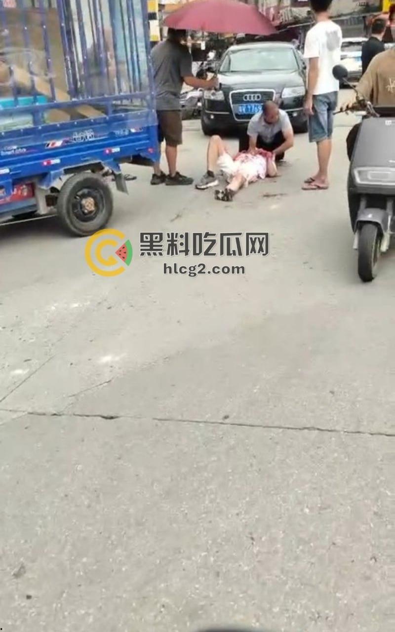 广东普宁市党委书记取快递遭持刀捅伤！纠纷引发一死一伤，嫌疑人被拘留  第8张