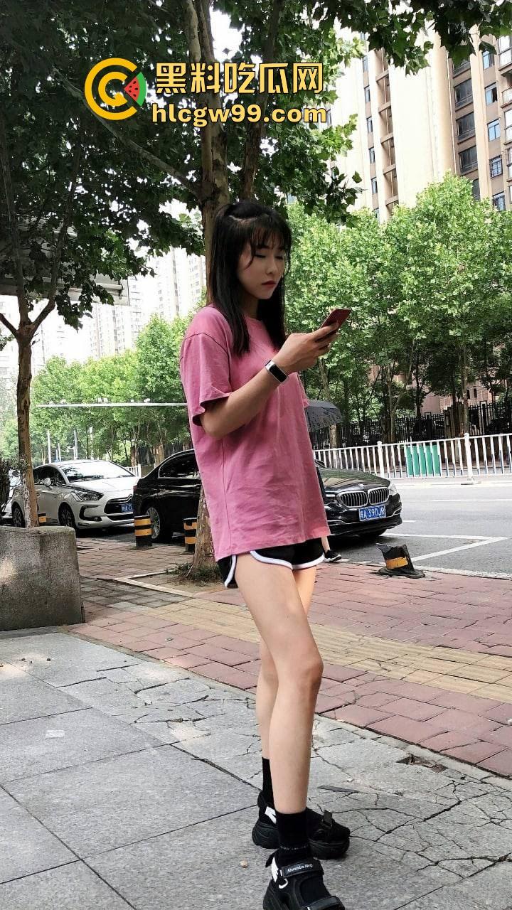 小编推荐！调教西安方新小学语文老师【李静怡】视频曝光，长得一般贵在真实够骚！  第2张