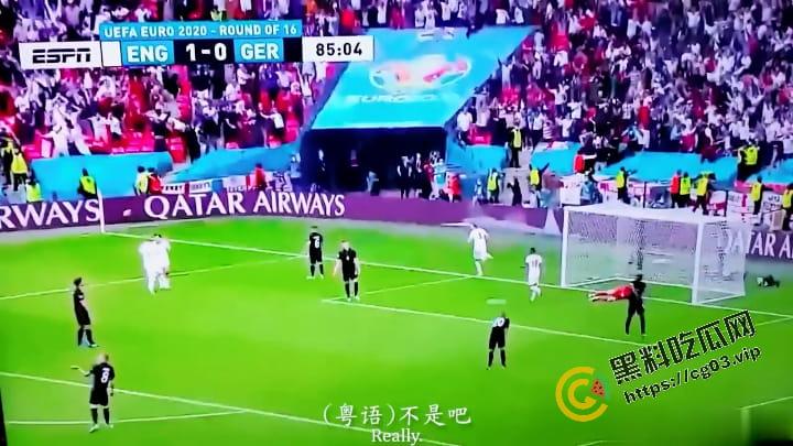 OnlyFans万人追踪的极品女神【妮可】大胆露脸 剧情大片【世界杯进一个球就要射一次】  第1张