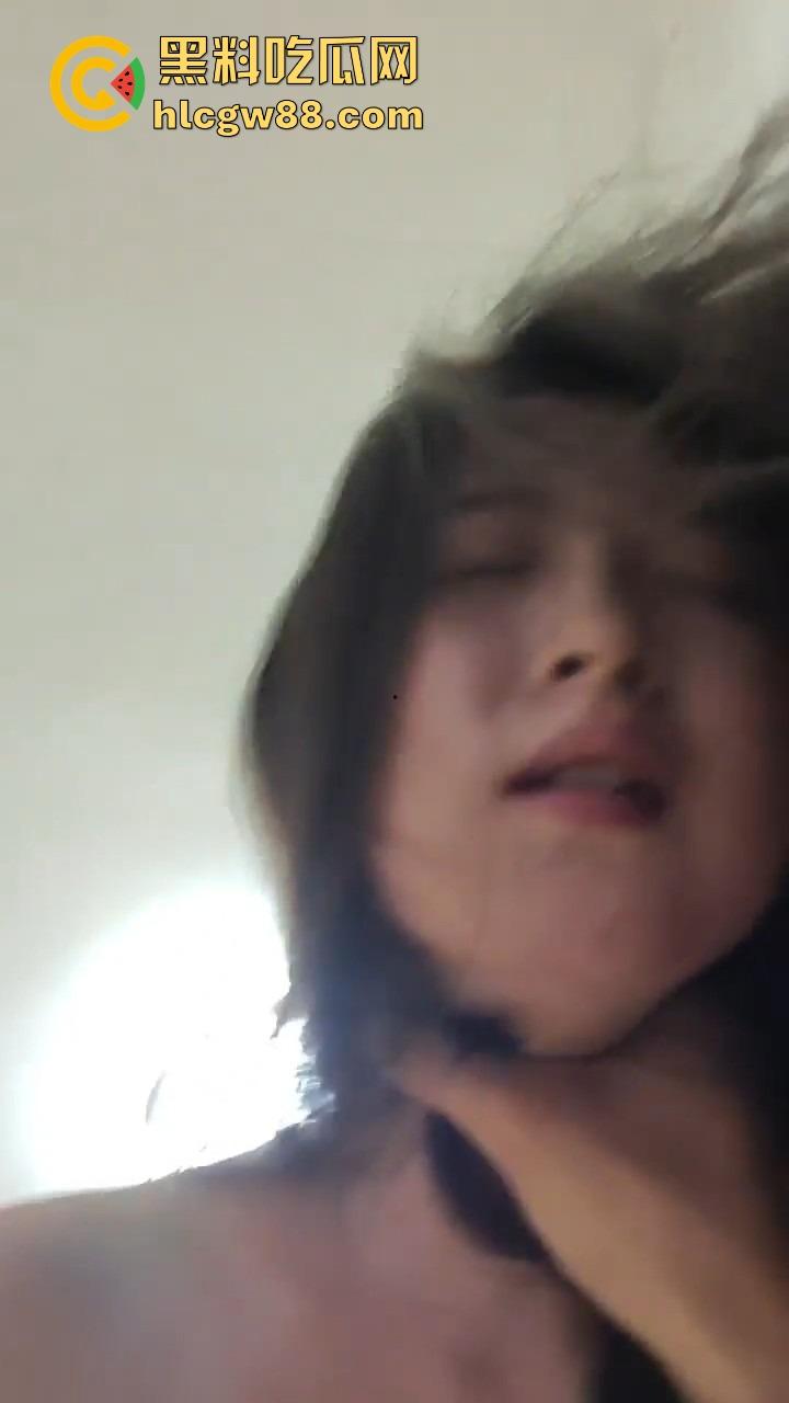 河北农业大学校花【赵宸睿】性爱视频流出，全程舔棒挨操浪叫不停，大奶子晃得眼晕！  第6张