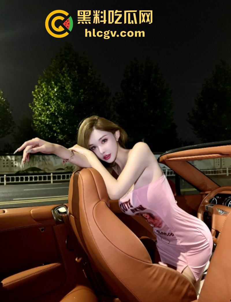 微博436W粉丝大网红【王一霏ADA】面对潜规则果断一对一视频四点全露！  第5张