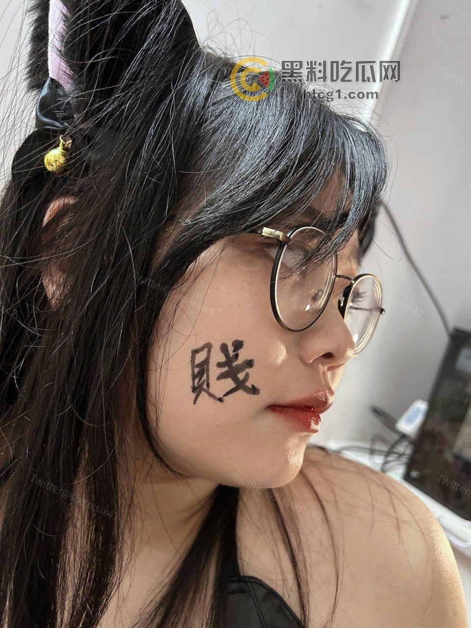 推特眼镜妹“sixsixsix47”高颜值视频全套资源曝光，从书卷气到狂野不羁一夜之间！  第3张