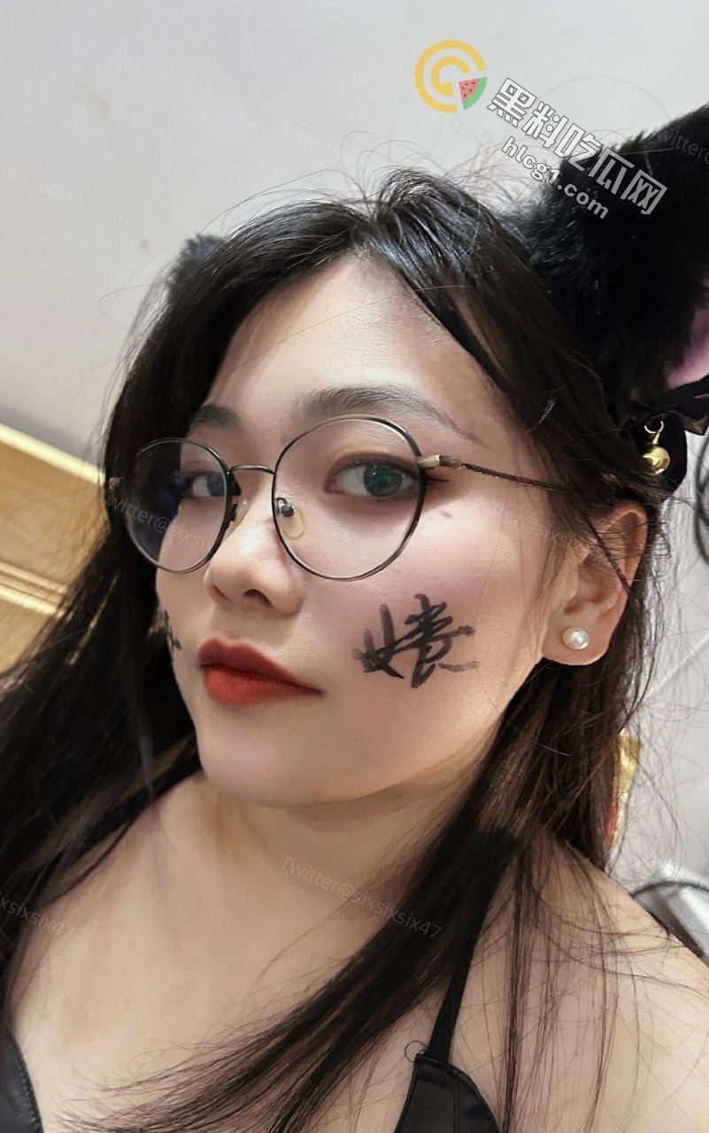 推特眼镜妹“sixsixsix47”高颜值视频全套资源曝光，从书卷气到狂野不羁一夜之间！  第4张