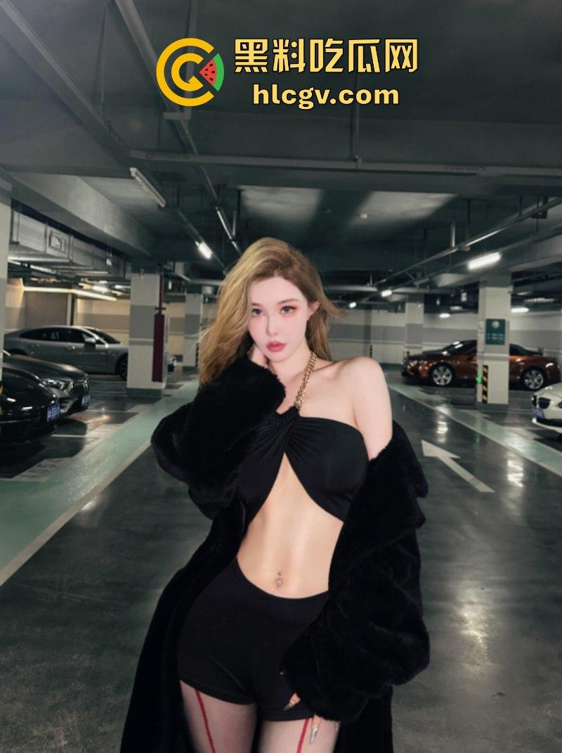 微博436W粉丝大网红【王一霏ADA】面对潜规则果断一对一视频四点全露！  第14张