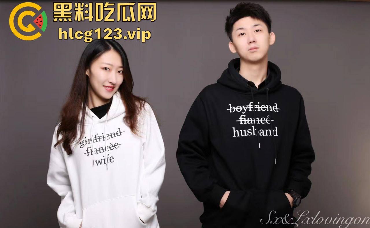 郑州情侣做爱视频意外流出！清纯妹子玩得花样百出，扶镜后入口爆还写字，骚得不要不要的！  第1张