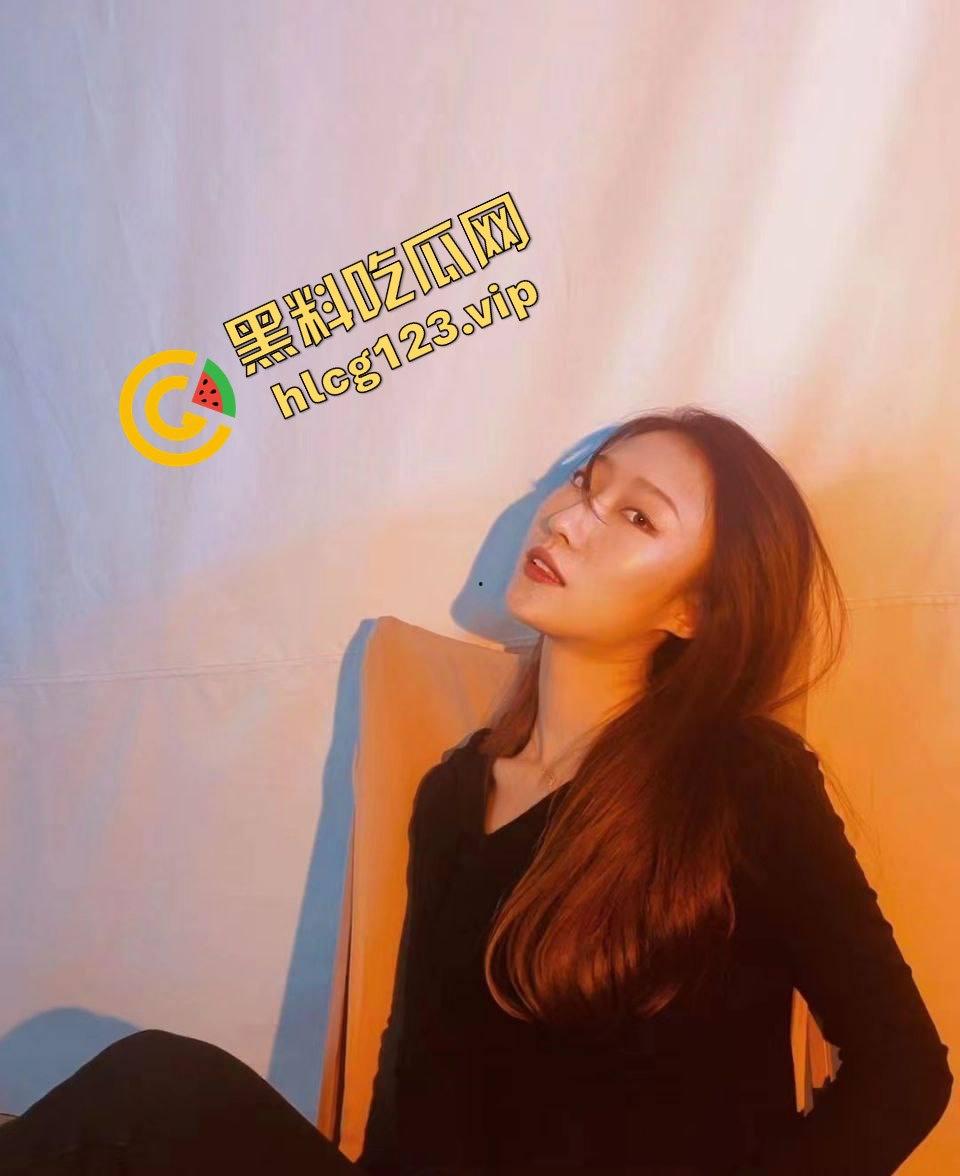 郑州情侣做爱视频意外流出！清纯妹子玩得花样百出，扶镜后入口爆还写字，骚得不要不要的！  第8张