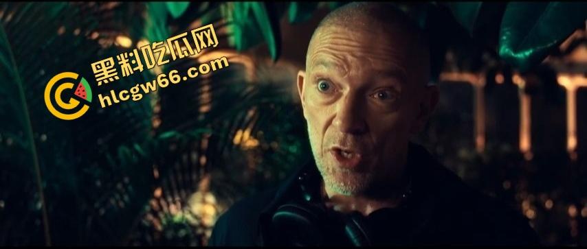 禁区特务拳头潜伏背叛三连击！疯批特工横闯黑区，这部杀疯了！免费观看蓝光超清！  第3张