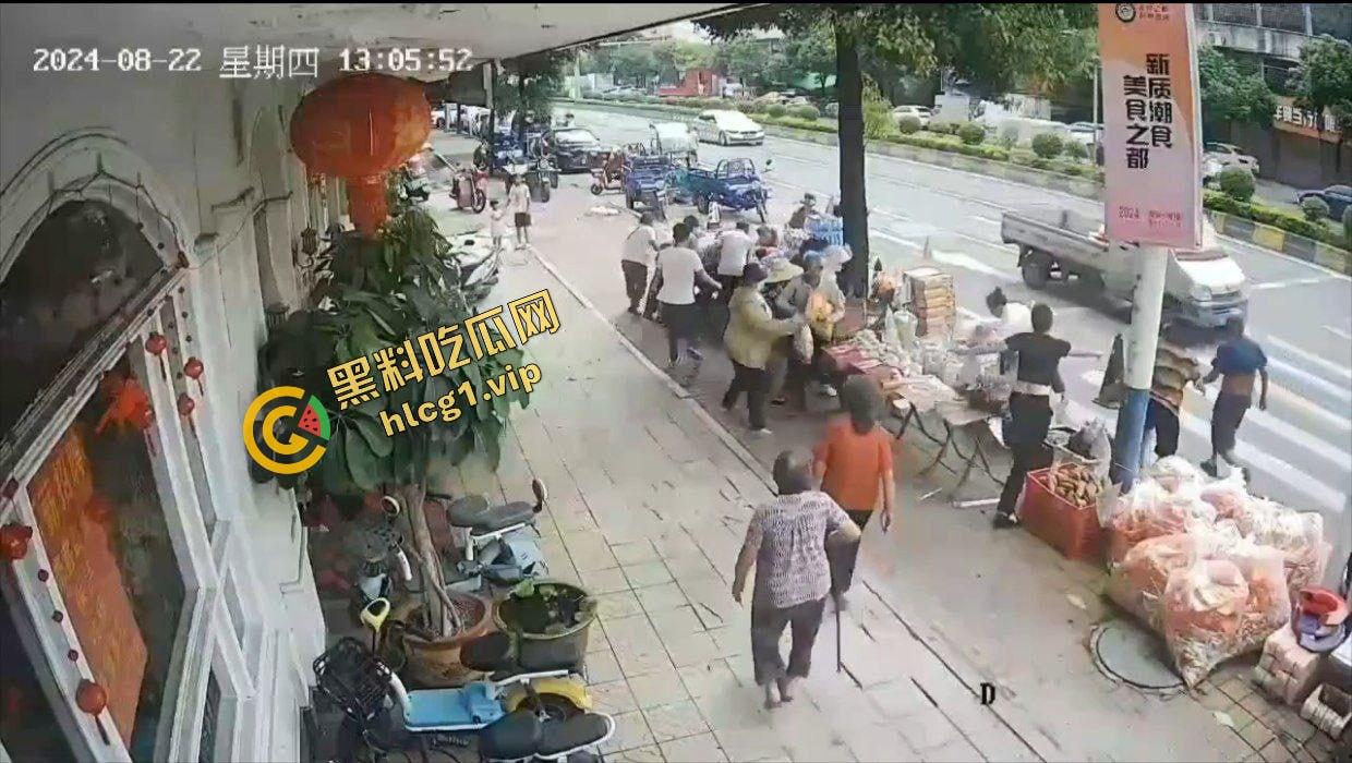 广东潮汕 聚众抢劫超市！哄抢明抢物品！实现群体零元购！太出生了！  第5张