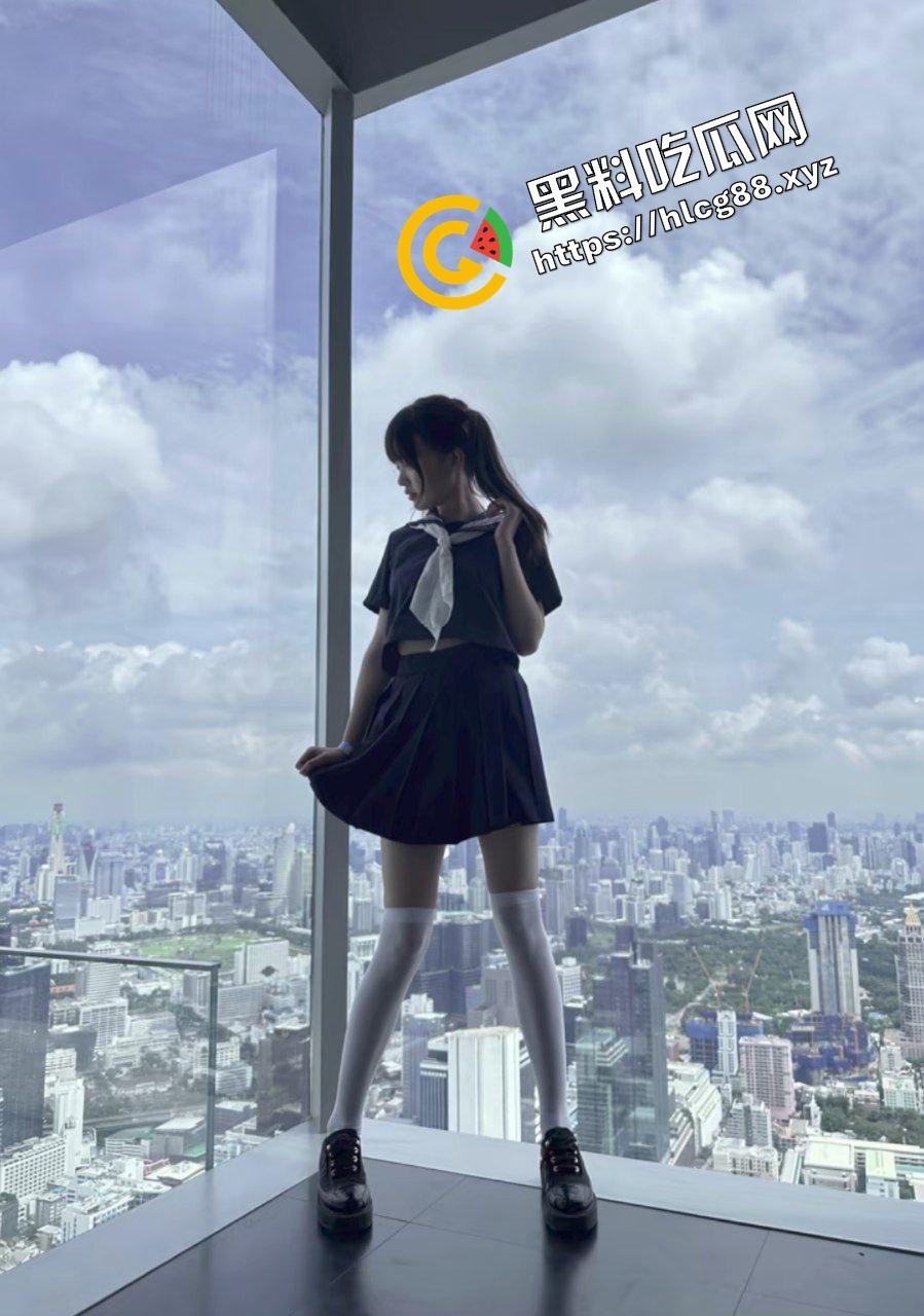 土豪包养北海双马尾舞蹈生【姚佳】酒店怒开1天1夜房各种玩弄，从头到脚扒开衣服淫操享受！  第5张