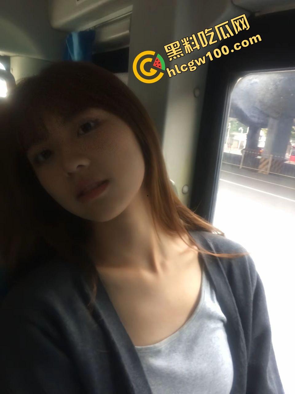 武汉职业技术学院反差骚婊【王楚茜】私底下的淫乱痴女，分手遭男友曝光骑乘性爱！独家流出！  第4张