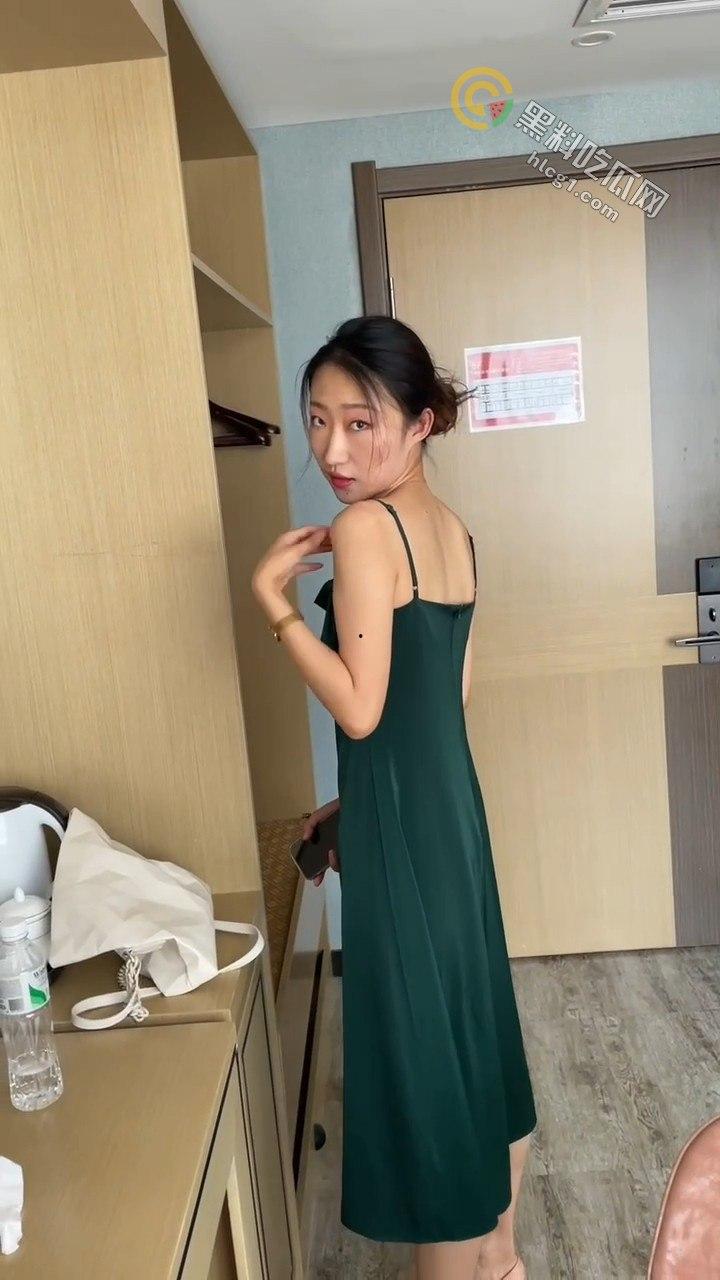 年度大瓜！长春电影学院薛佳欣与男友性爱视频泄露，私生活曝光引发热议！  第1张